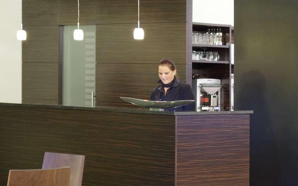 Hotel Central Regensburg Citycentre, Sure Hotel Collection By Best Western Exterior photo