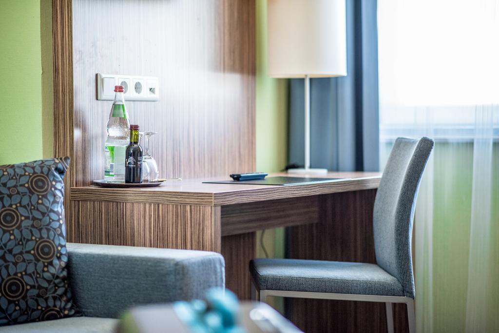 Hotel Central Regensburg Citycentre, Sure Hotel Collection By Best Western Exterior photo